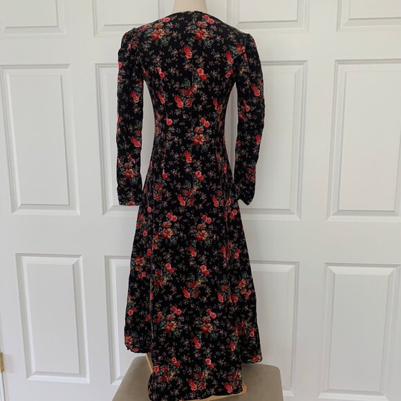Vintage LS Laura Ashley floral needlecord cotton dress, US6 - Picture 8 of 11